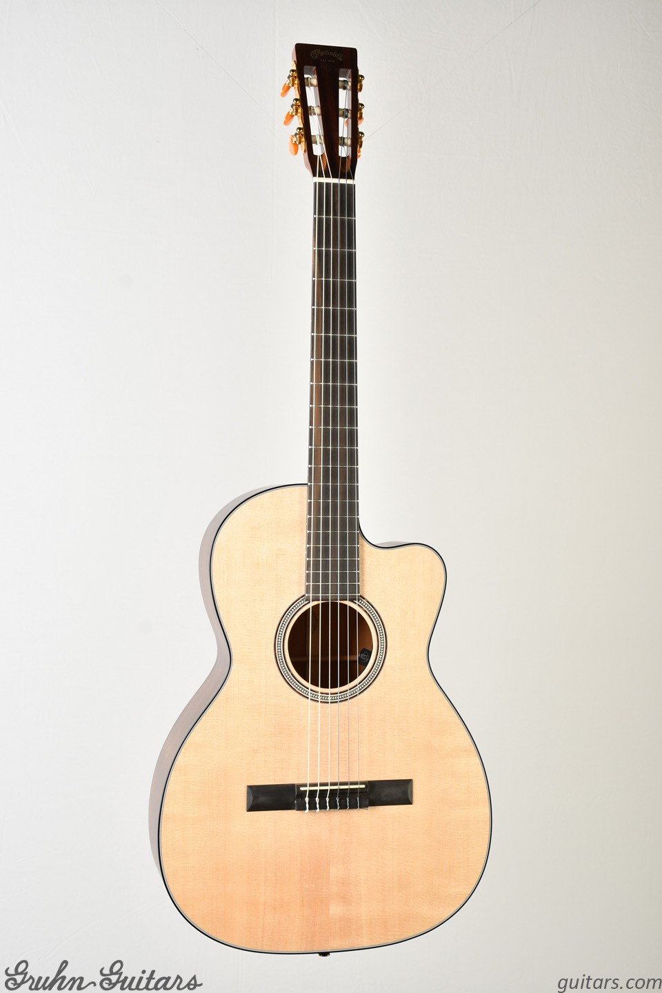 Martin 000C12-16E Nylon at Gruhn Guitars