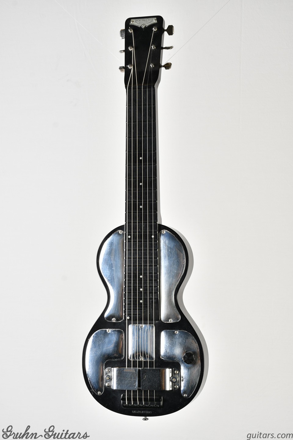 Rickenbacker Model B lap steel at Gruhn Guitars