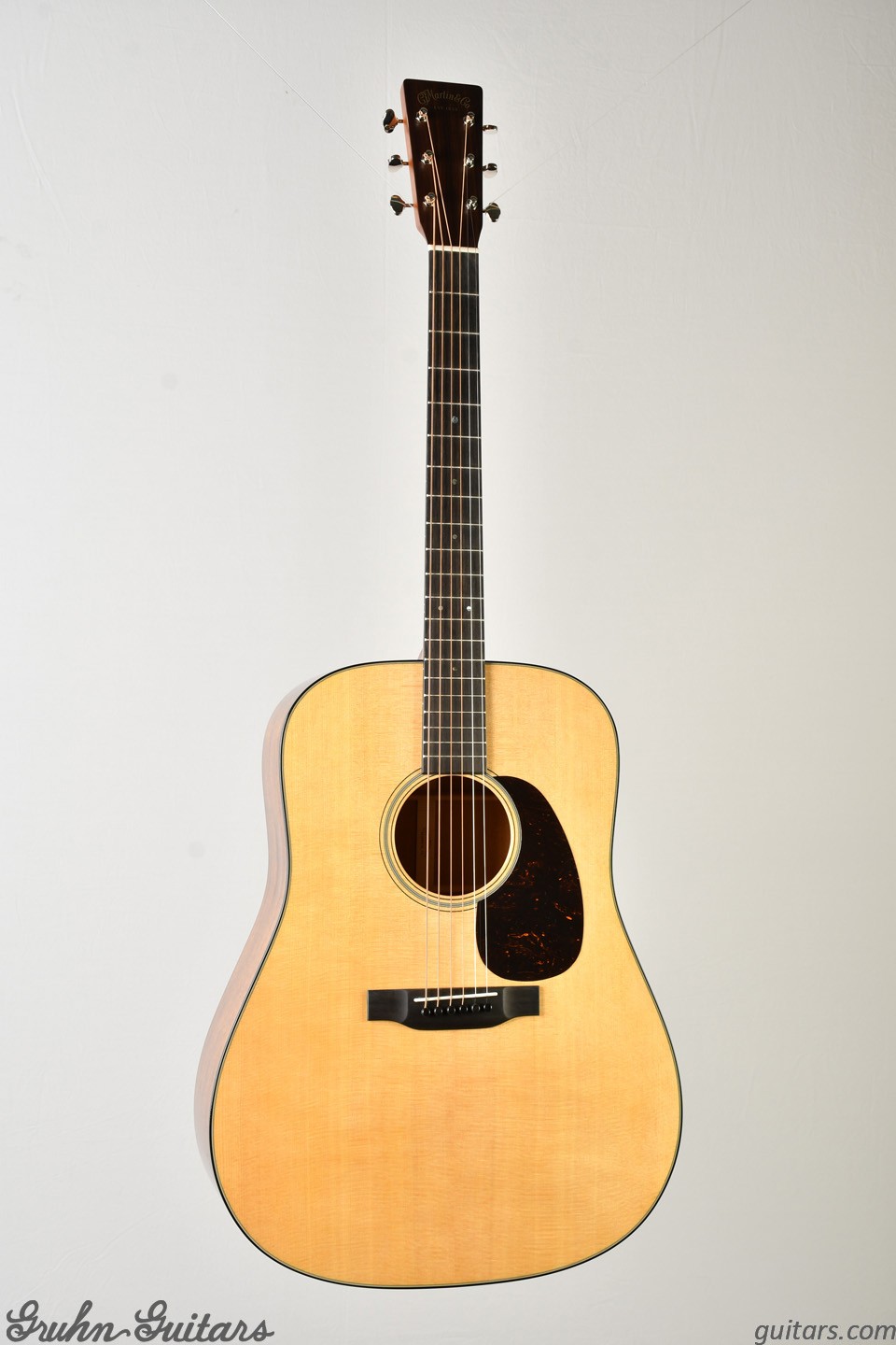 Martin Super D-18 at Gruhn Guitars