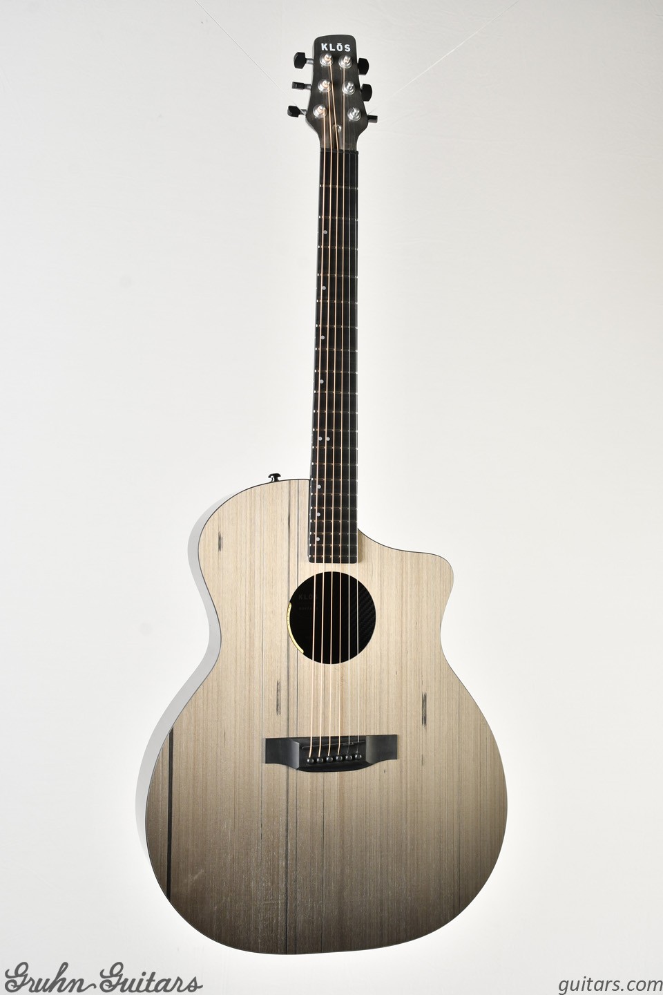 KLOS Carbon Timber Grand Cutaway DAE at Gruhn Guitars