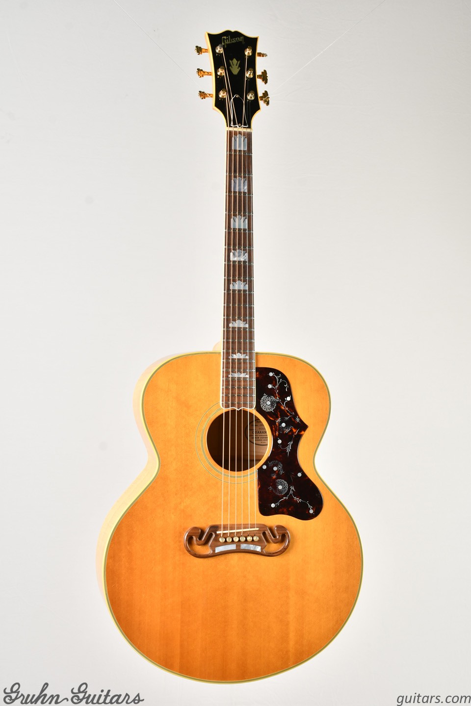 1992 Gibson J-200 at Gruhn Guitars