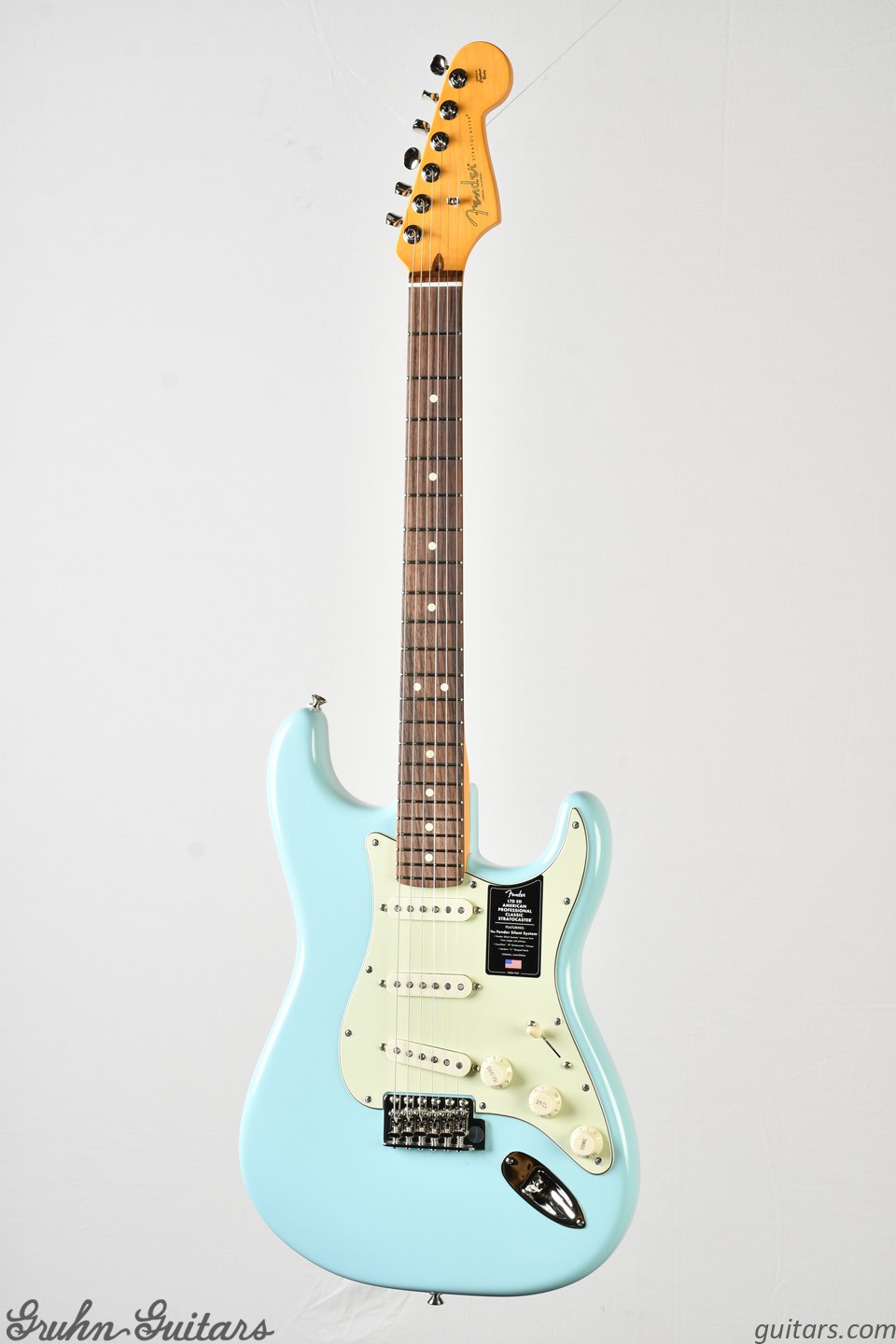 Fender Limited Edition American Professional Classic Stratocaster (Silent System) - Daphne Blue at Gruhn Guitars