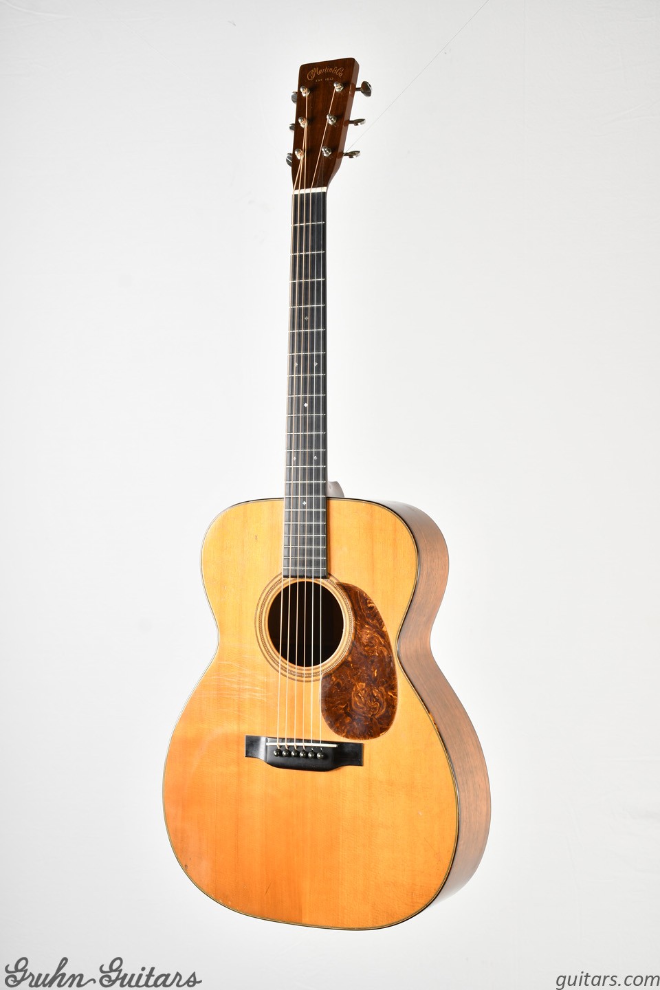 1939 Martin 000-21 at Gruhn Guitars