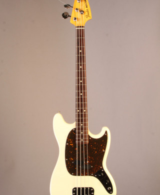 Fender mustang bass online made in japan