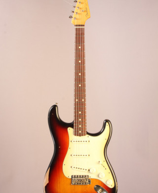 Fender (made in Mexico) Road Worn Stratocaster 2008 | Gruhn Fender (made in Mexico) Road Worn Stratocaster 2008 | Gruhn