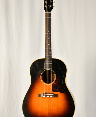 Gibson J-45 1954 | Gruhn Guitars