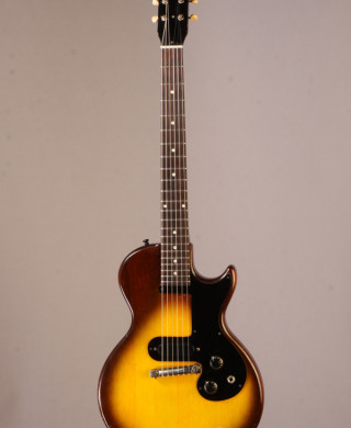 ＧＩＢＳＯＮ ＭＥＬＯＤＹ ＭＡＫＥＲ　エレキギター& KORG GA-30 Gibson Melody Maker 1959 | Gruhn Guitars