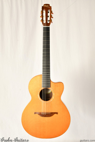 Lowden Guitars Available at Gruhn Guitars | Gruhn Guitars Lowden Guitars Available at Gruhn Guitars | Gruhn Guitars
