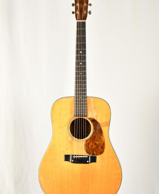 Martin D-18 1937 | Gruhn Guitars