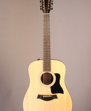 Taylor 150E Walnut / Sitka New | Gruhn Guitars