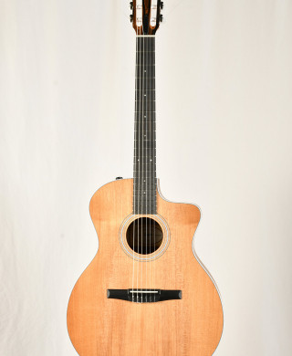 Taylor 214ce N New Gruhn Guitars